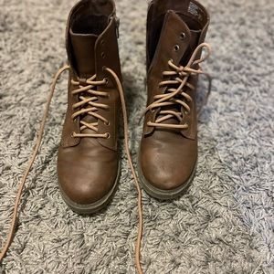 Womens brown boots